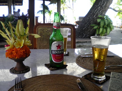 タンジュンサリ,レストラン,ビンタンビール